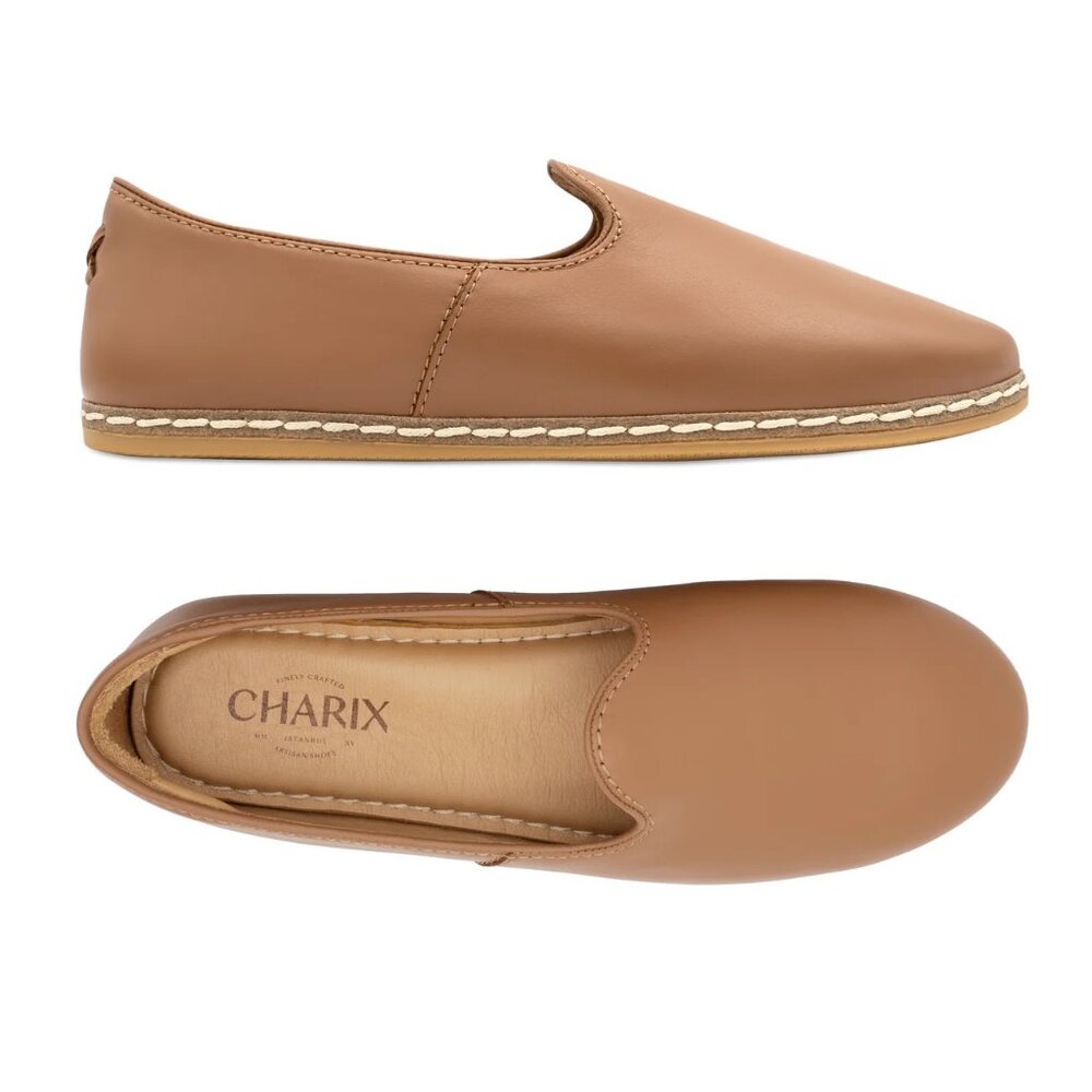 Charix Unisex Genuine Leather Slip On- Camel- NWT- Size 38 (US Women's 7.5)
